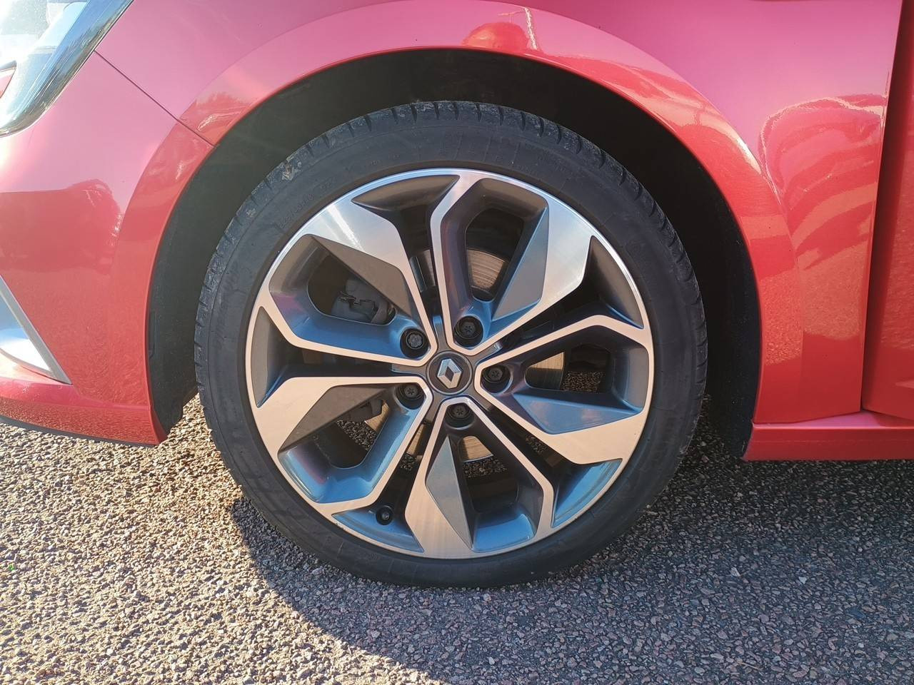 Vente en ligne Renault Megane 4 Mégane IV Berline dCi 130 Energy au prix de 15 390 €