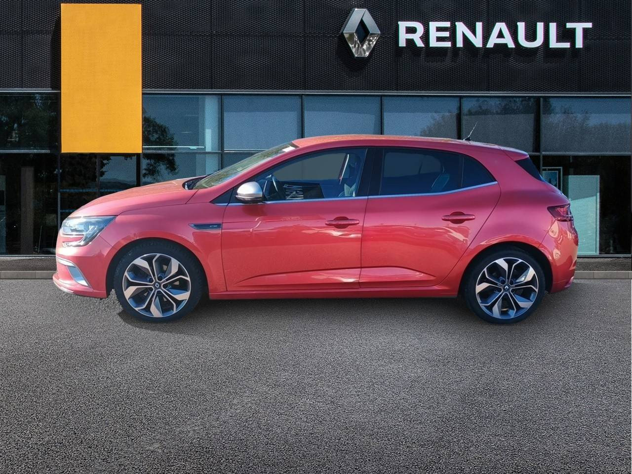 Vente en ligne Renault Megane 4 Mégane IV Berline dCi 130 Energy au prix de 15 390 €