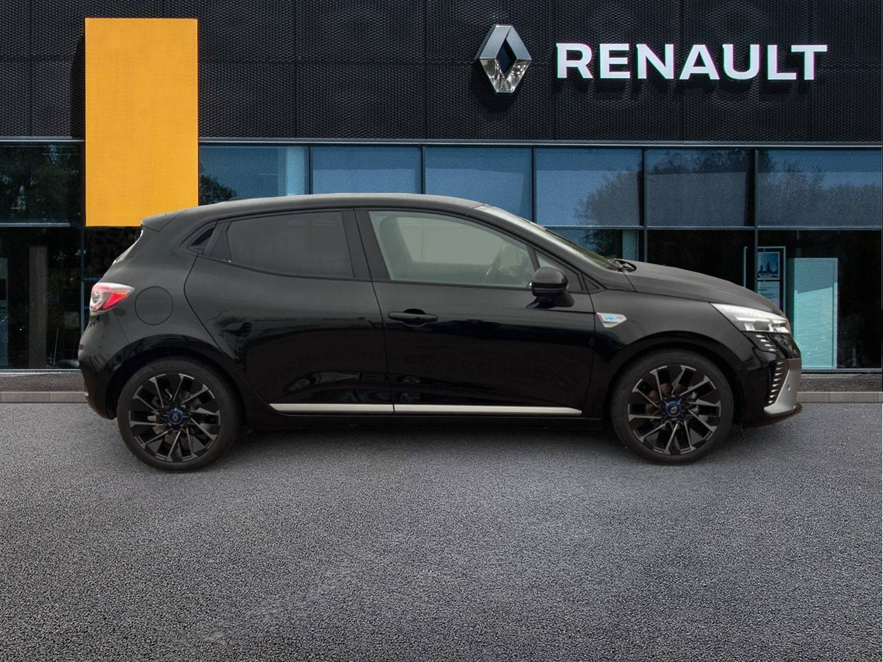 Vente en ligne Renault Clio 5 Clio TCe 90 ch GSR2 au prix de 20 490 €