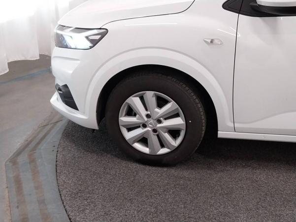 Vente en ligne Dacia Sandero  ECO-G 100 - 22 au prix de 13 590 €