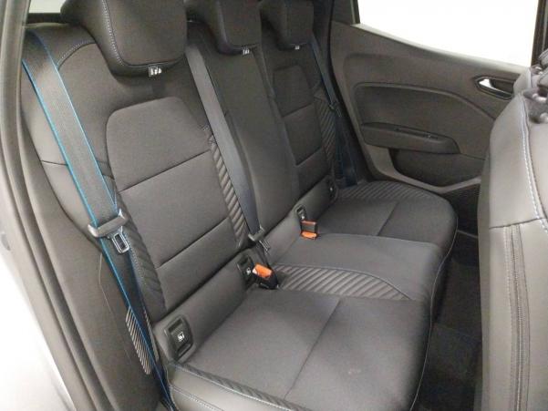 Vente en ligne Renault Clio 5 Clio E-Tech full hybrid 145 ch GSR2 au prix de 27 401 €