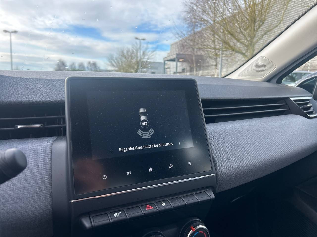 Vente en ligne Renault Clio 5 Clio SCe 65 ch GSR2 au prix de 16 290 €