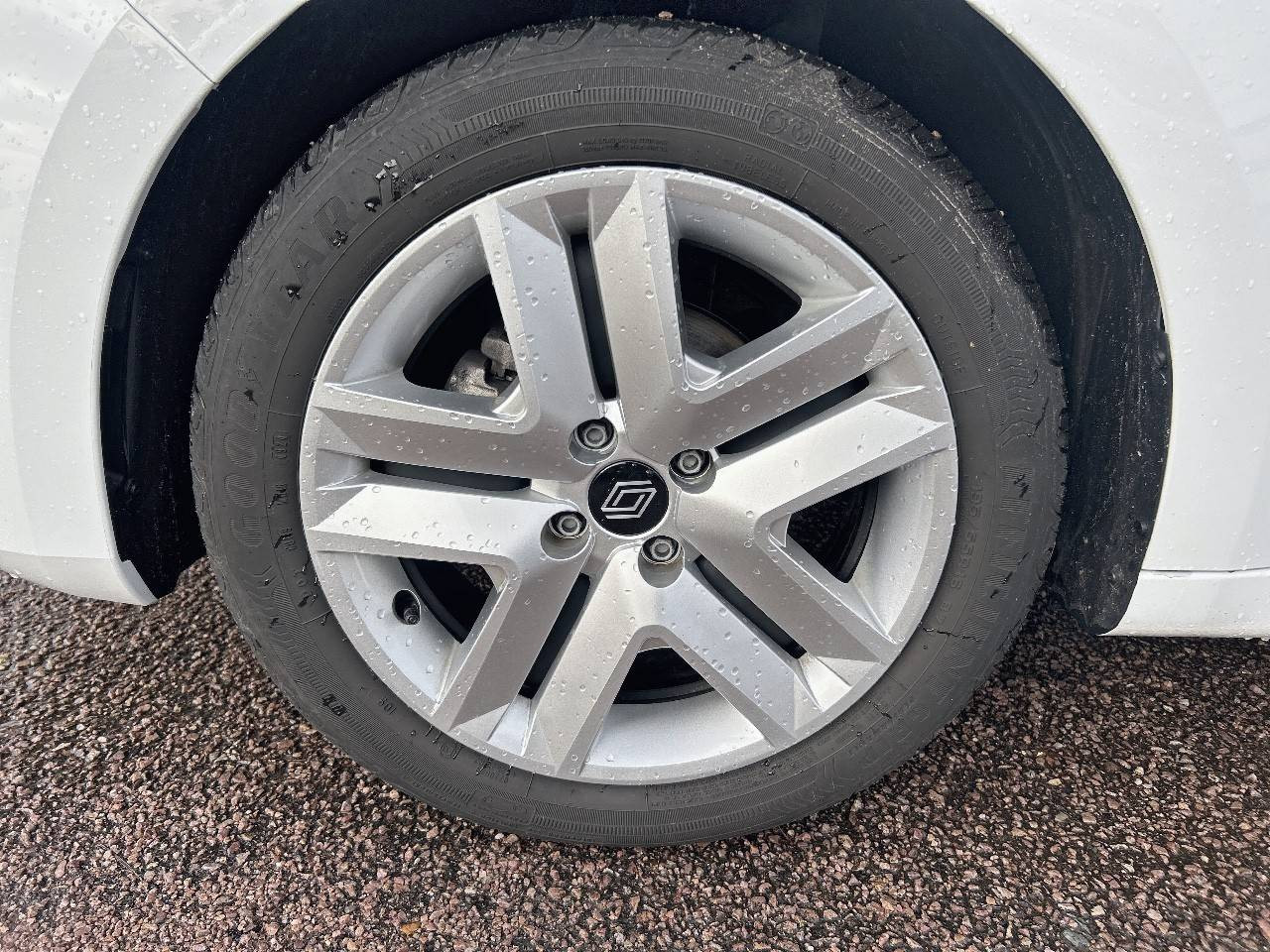 Vente en ligne Renault Clio 5 Clio SCe 65 ch GSR2 au prix de 16 290 €