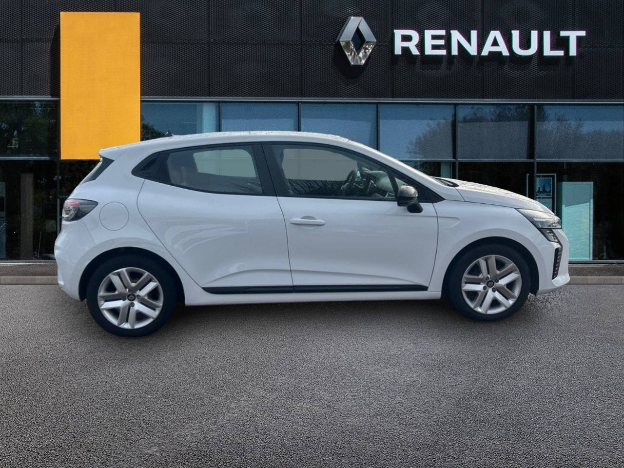 Vente en ligne Renault Clio 5 Clio SCe 65 ch GSR2 au prix de 16 290 €