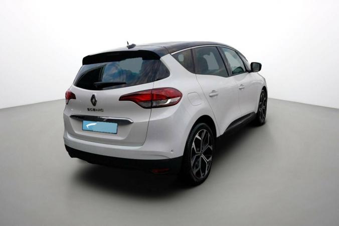 Vente en ligne Renault Scenic 4 Scenic TCe 140 EDC au prix de 22 900 €