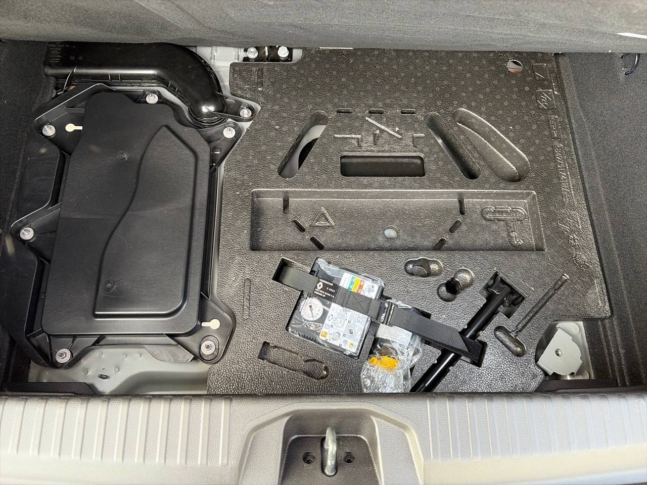 Vente en ligne Renault Clio 5 Clio E-Tech full hybrid 145 ch GSR2 au prix de 21 990 €