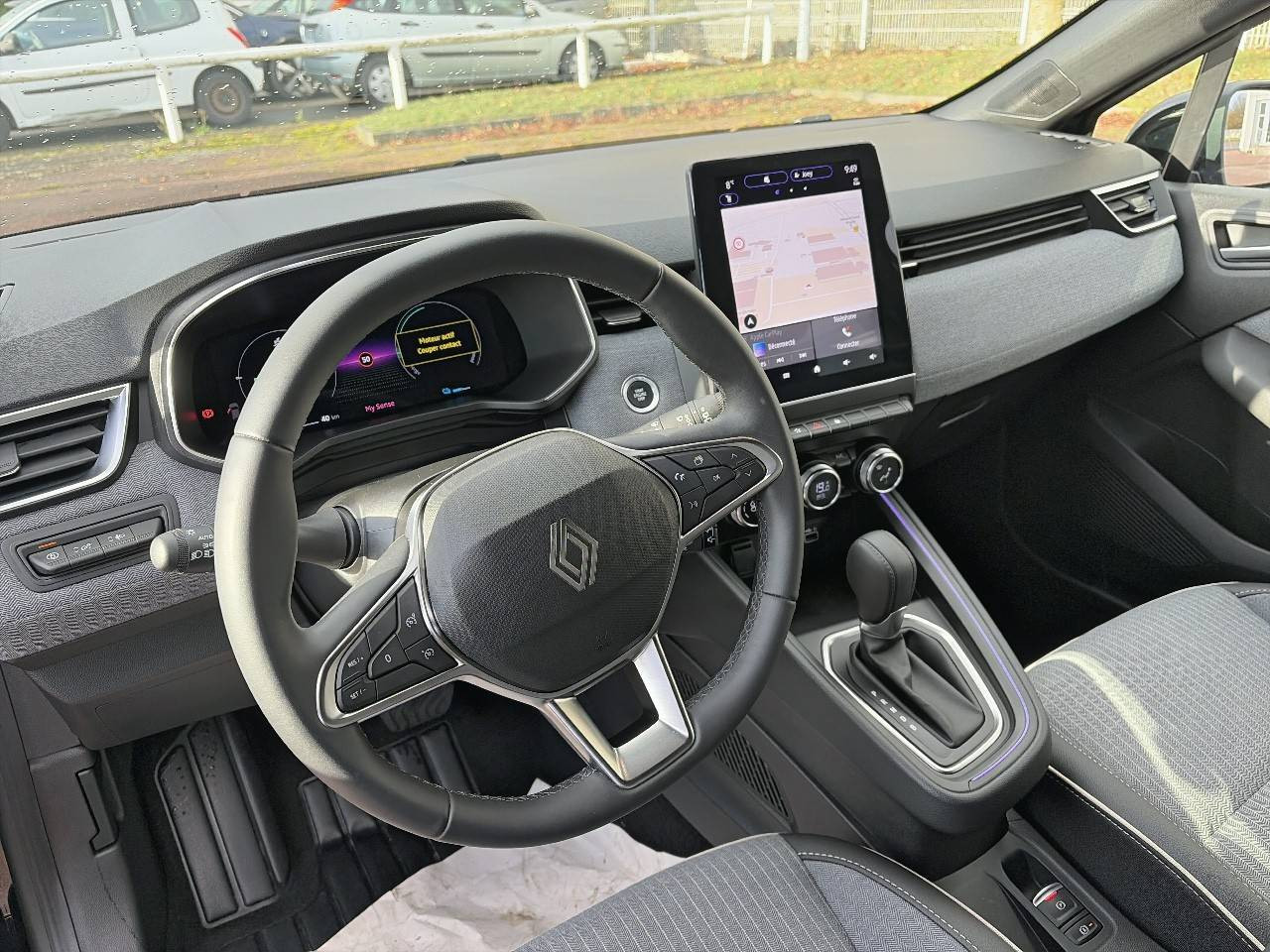 Vente en ligne Renault Clio 5 Clio E-Tech full hybrid 145 ch GSR2 au prix de 21 990 €