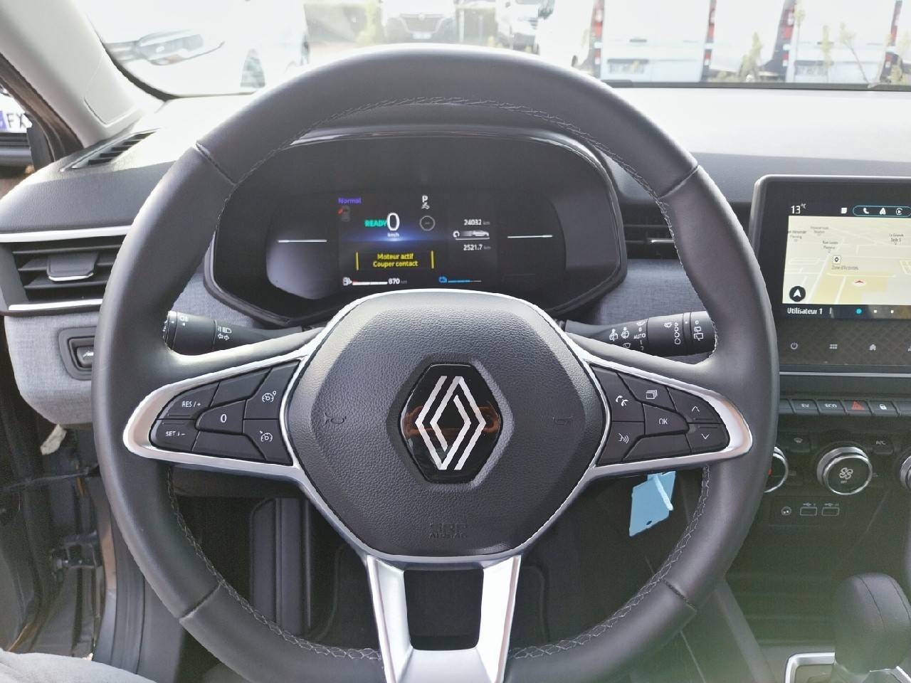 Vente en ligne Renault Clio 5 Clio E-Tech full hybrid 145 au prix de 18 490 €