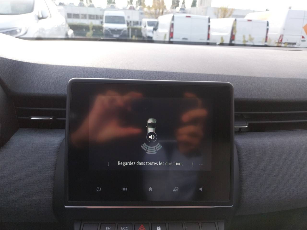 Vente en ligne Renault Clio 5 Clio E-Tech full hybrid 145 au prix de 18 490 €