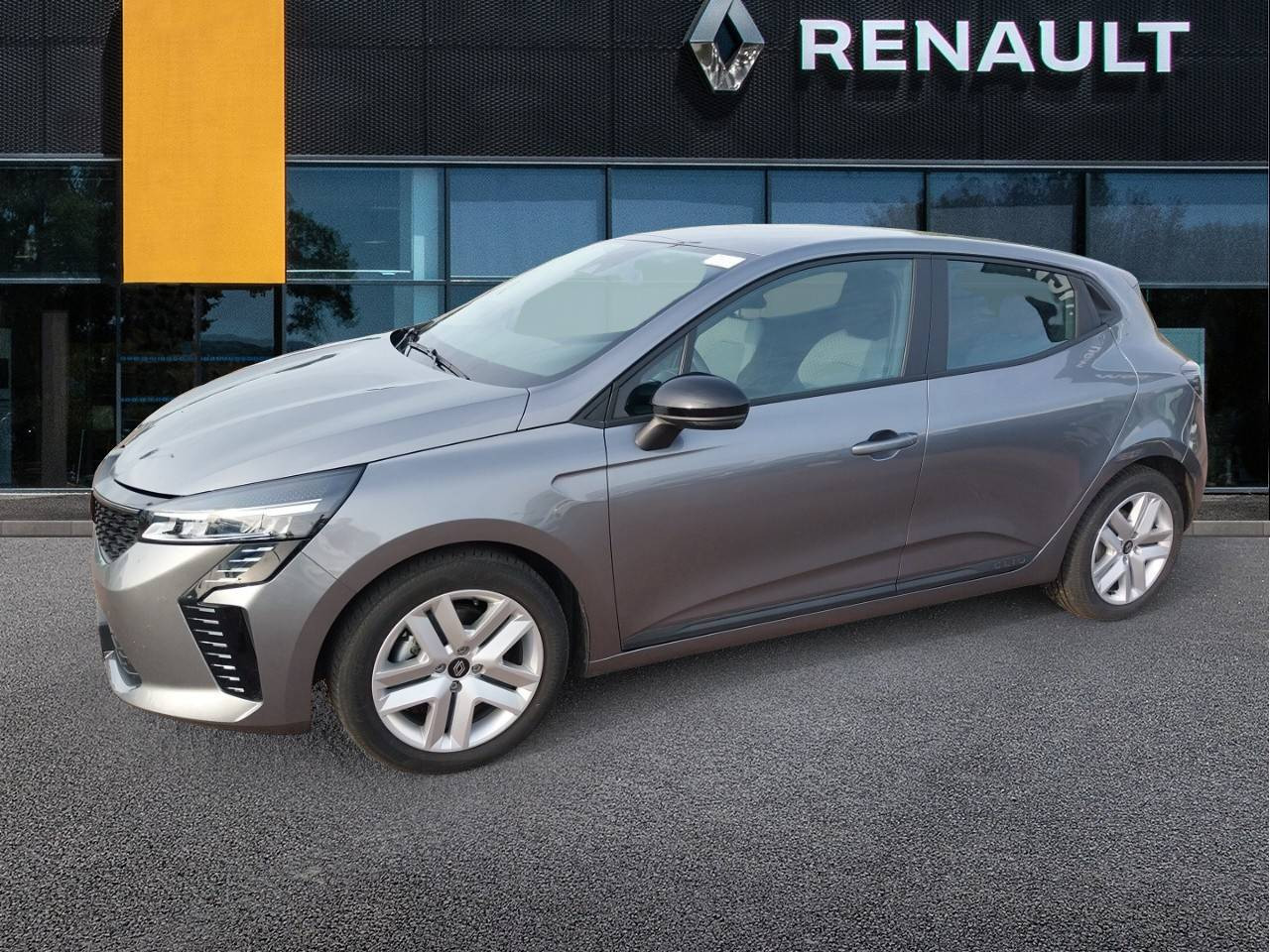 Renault Clio 5 Clio E-Tech full hybrid 145 occasion de 2024 en vente à Caen