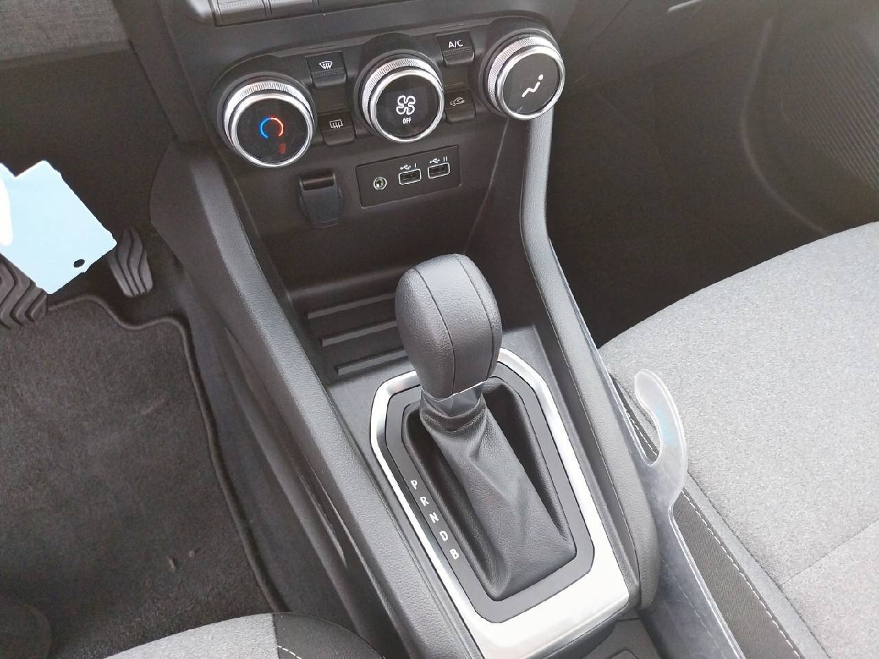 Vente en ligne Renault Clio 5 Clio E-Tech full hybrid 145 au prix de 18 490 €