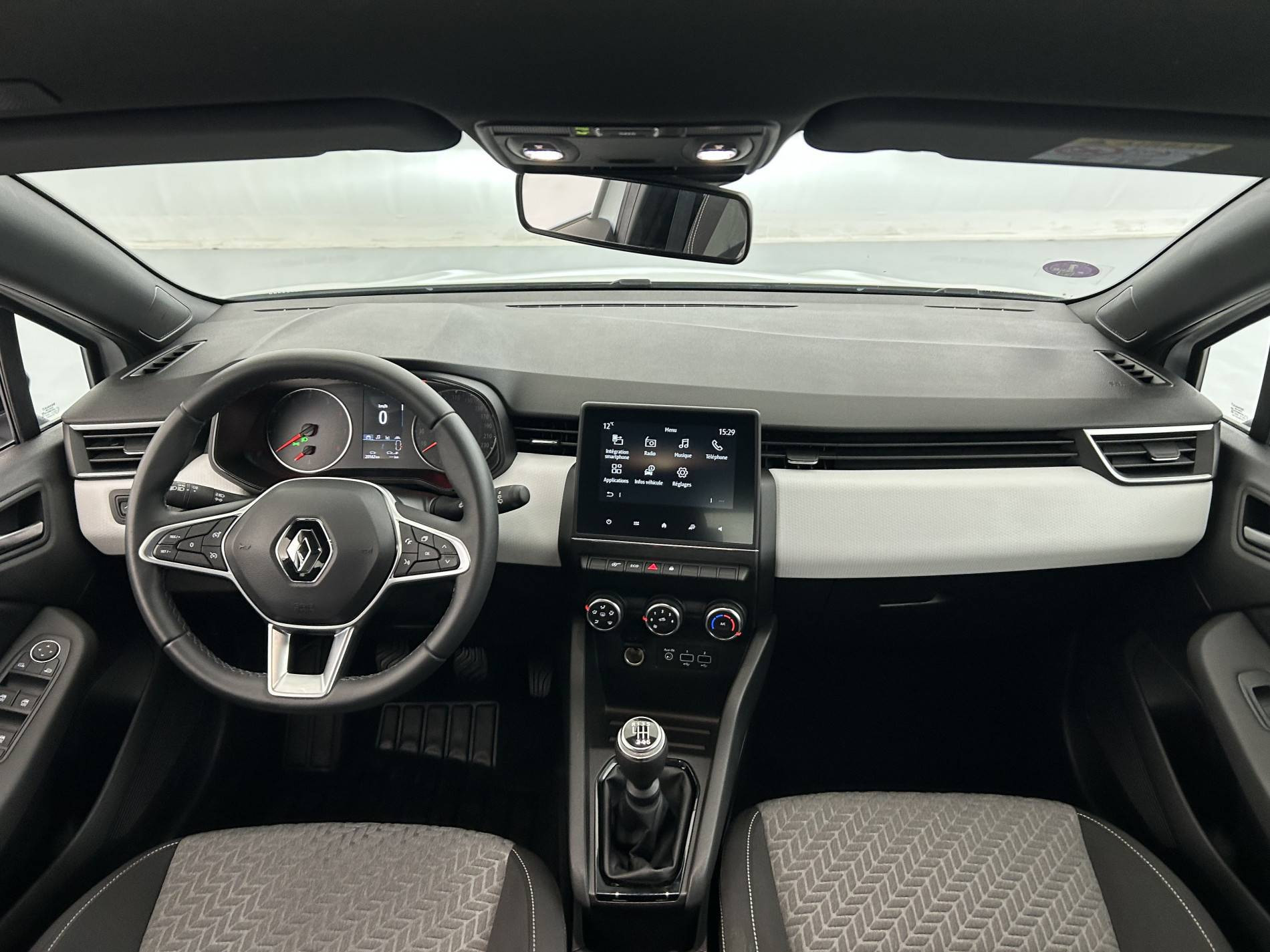 Vente en ligne Renault Clio 5 Clio TCe 90 - 21N au prix de 14 990 €