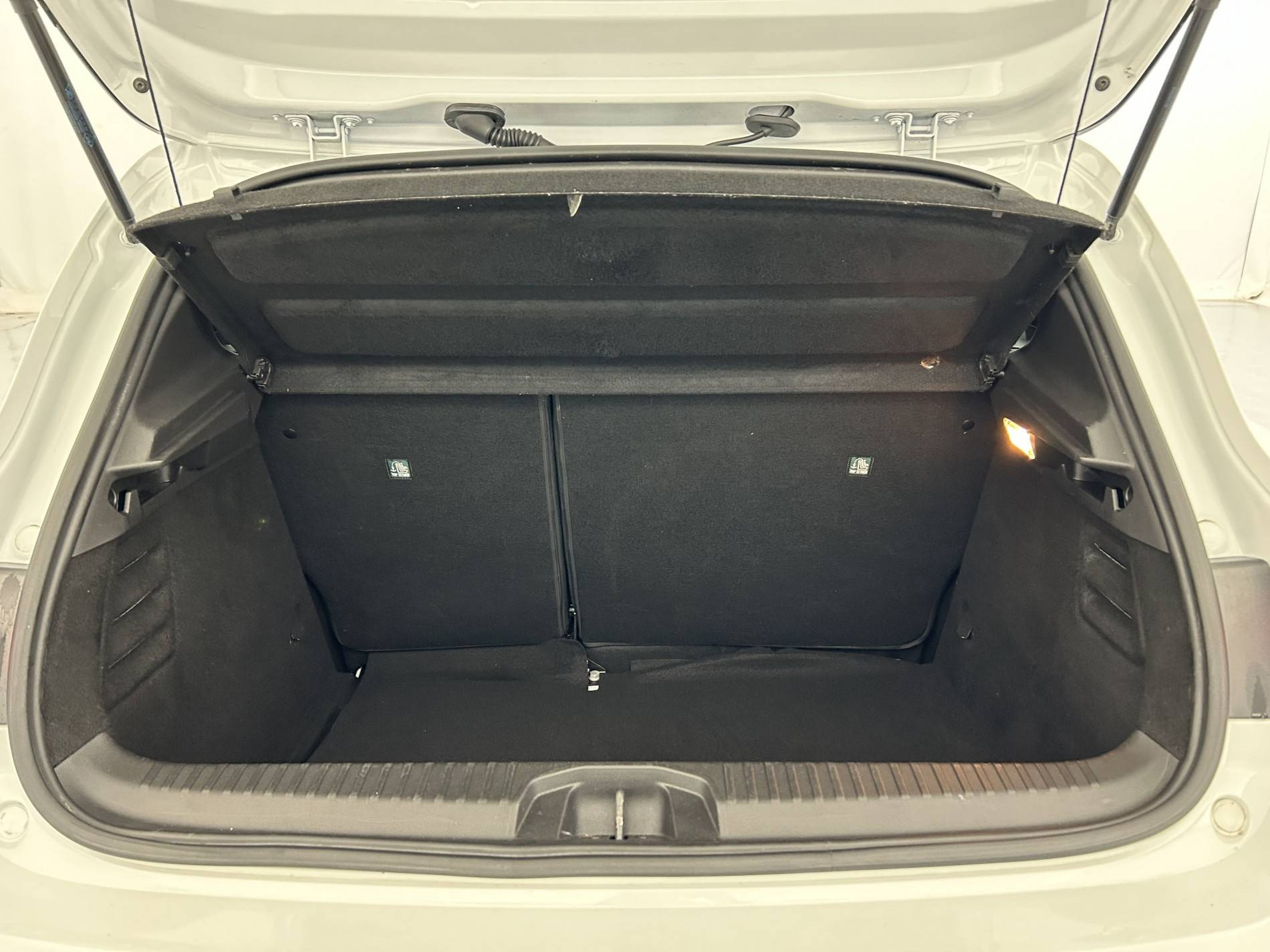 Vente en ligne Renault Clio 5 Clio TCe 90 - 21N au prix de 14 990 €