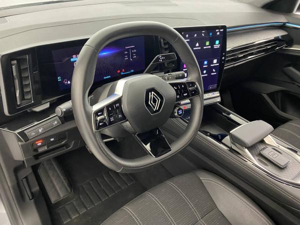 Vente en ligne Renault Austral  E-Tech hybrid 200 au prix de 34 990 €