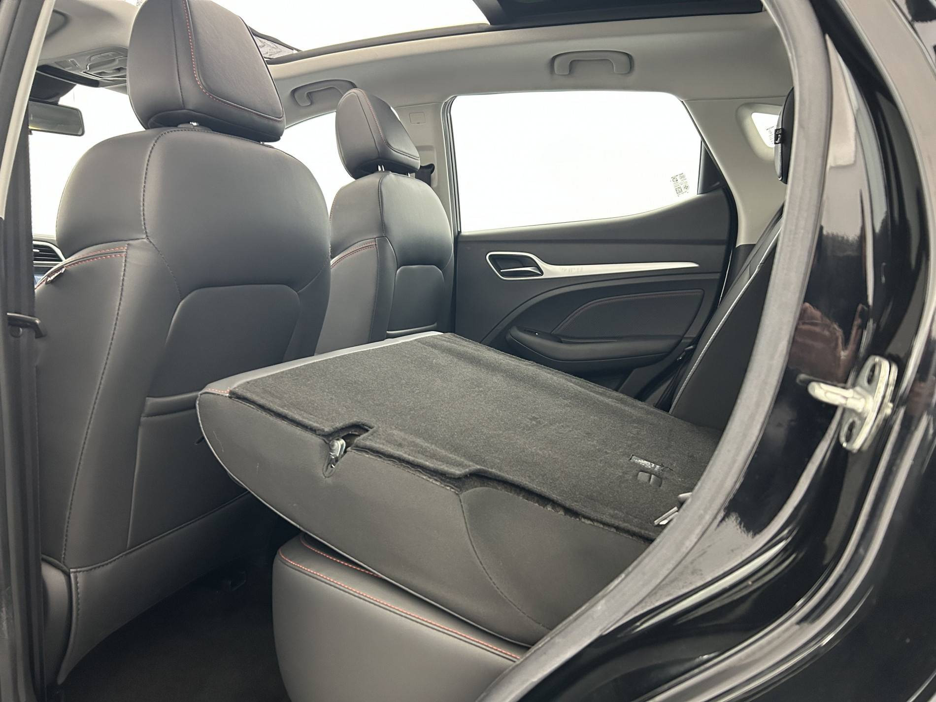 Vente en ligne Mg ZS ZS EV Autonomie standard 51kWh - 130 kW 2WD au prix de 18 990 €