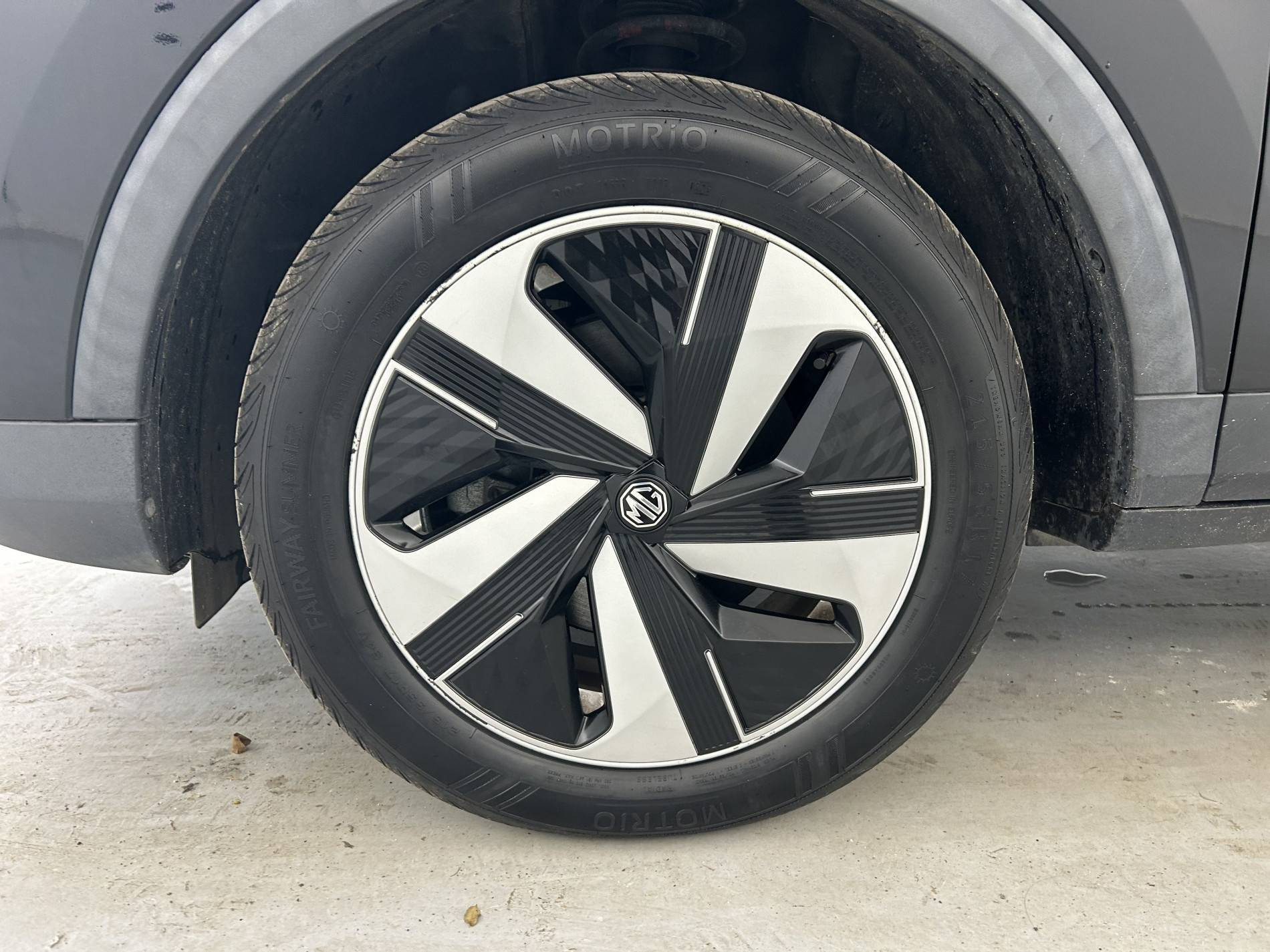 Vente en ligne Mg ZS ZS EV Autonomie standard 51kWh - 130 kW 2WD au prix de 18 990 €