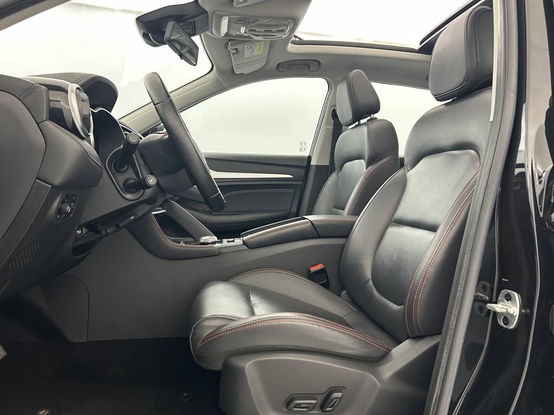 Vente en ligne Mg ZS ZS EV Autonomie standard 51kWh - 130 kW 2WD au prix de 18 990 €