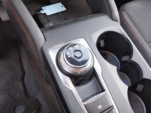 Vente en ligne Ford Kuga  2.5 Duratec 225 ch PHEV Powershift au prix de 22 990 €