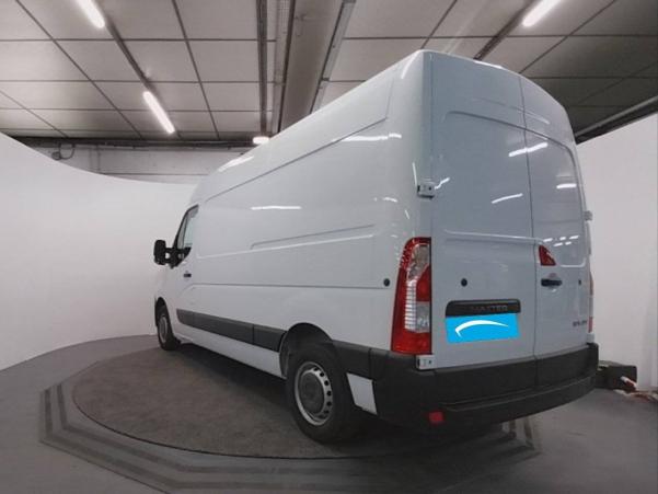 Vente en ligne Renault Master 3 Fourgon MASTER FGN TRAC F3500 L2H2 DCI 135 au prix de 24 990 €