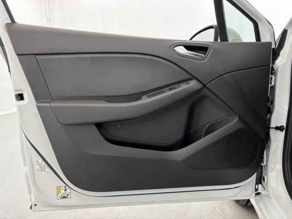 Vente en ligne Renault Clio 5 Clio Blue dCi 100 - 21N au prix de 14 990 €