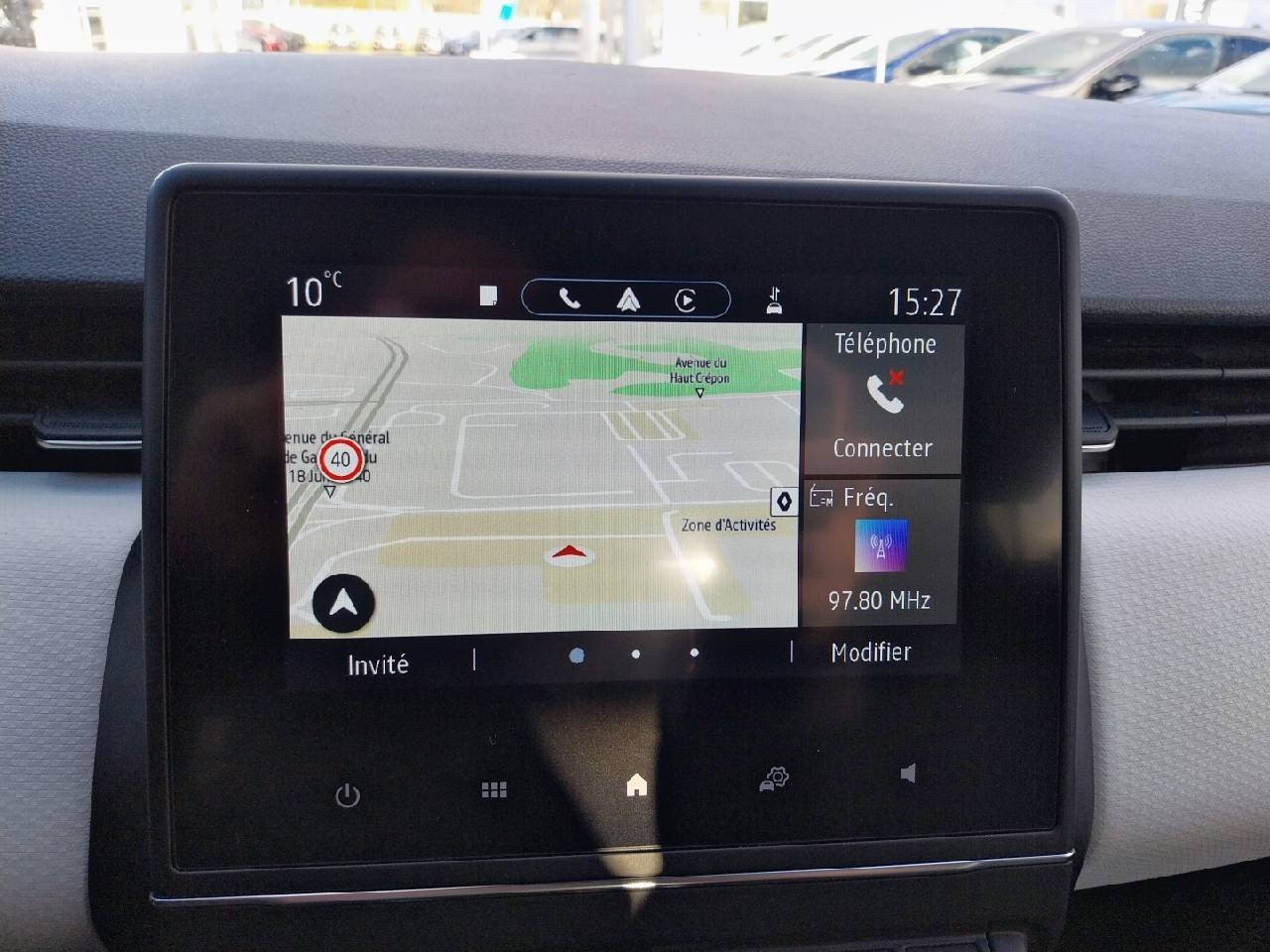 Vente en ligne Renault Clio 5 Clio SCe 65 au prix de 13 990 €