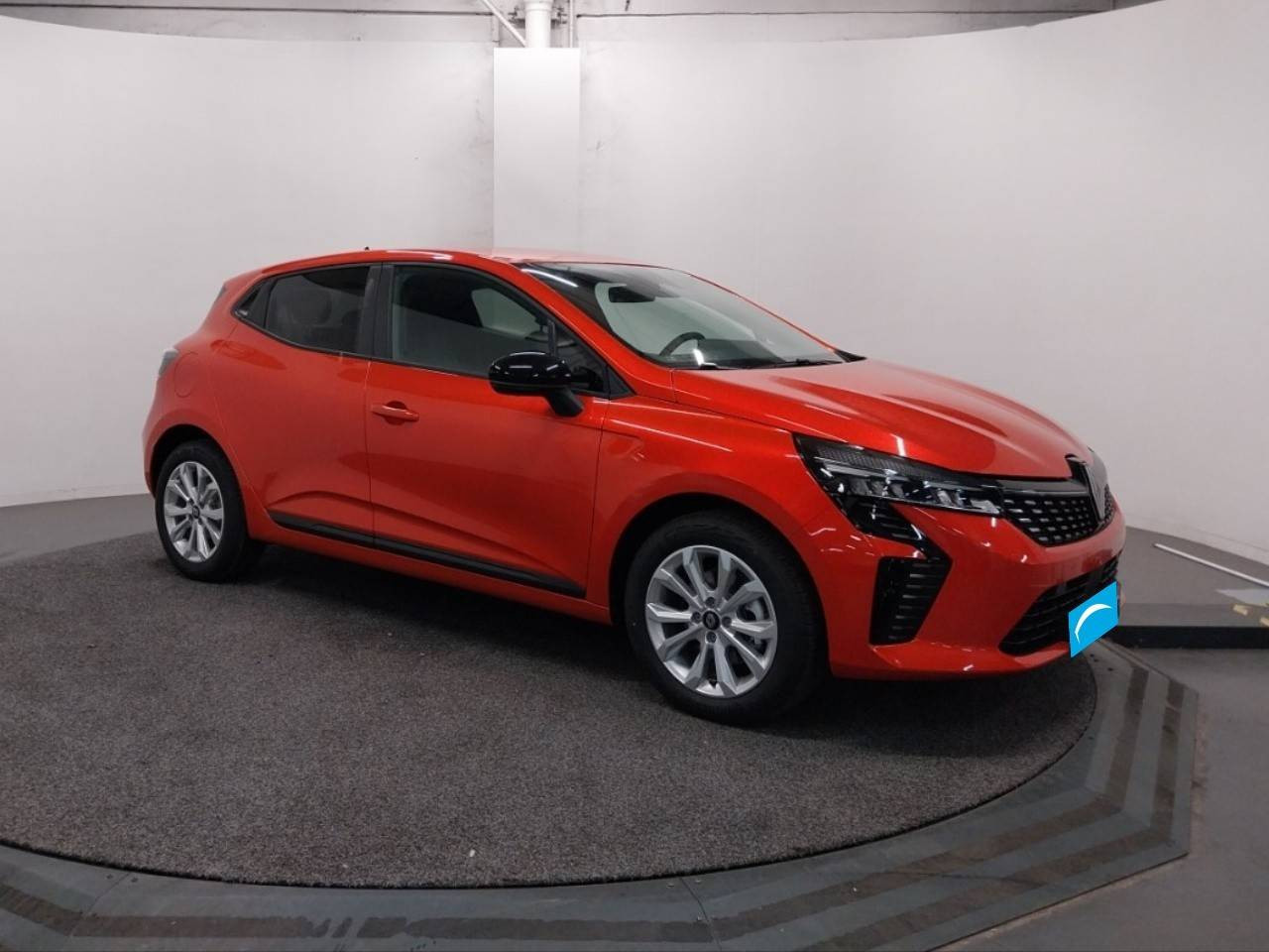 Vente en ligne Renault Clio 5 Clio TCe 90 ch au prix de 18 500 €