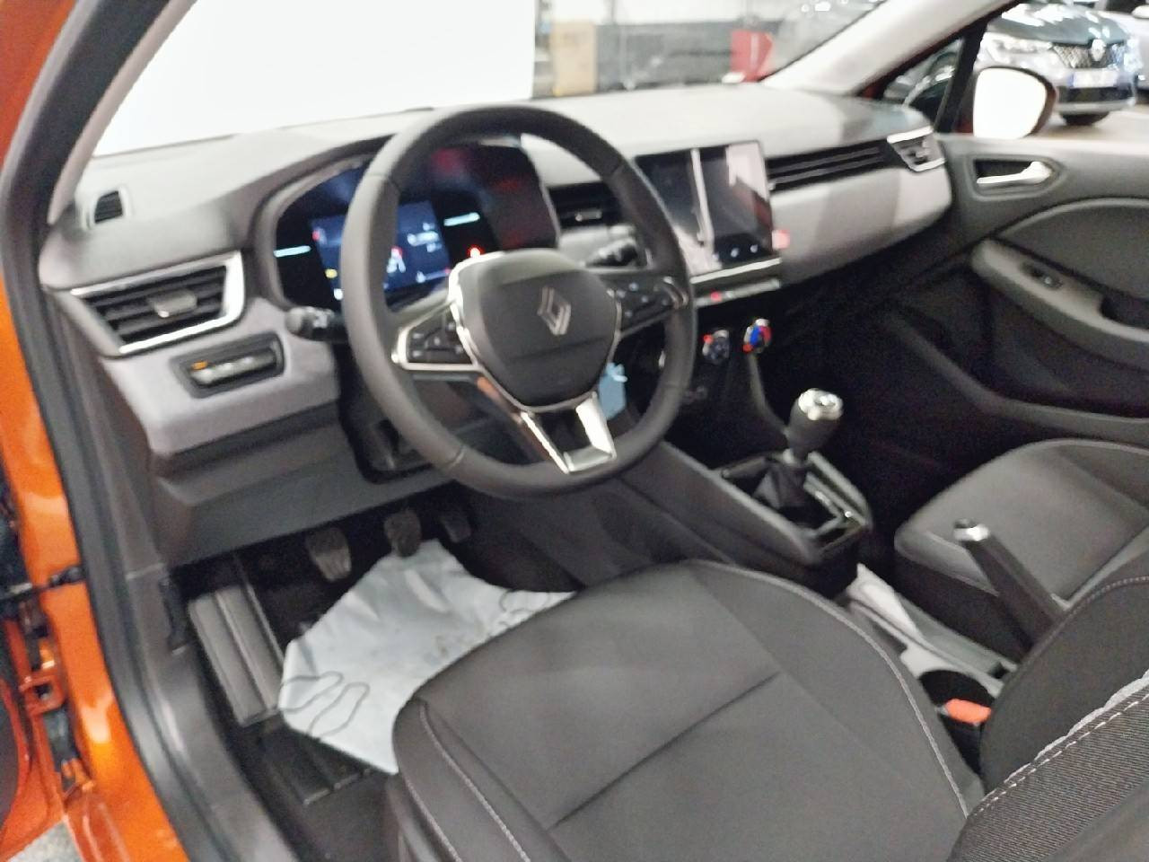 Vente en ligne Renault Clio 5 Clio TCe 90 ch au prix de 18 500 €