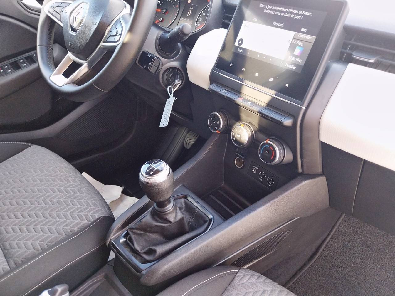 Vente en ligne Renault Clio 5 Clio SCe 65 au prix de 13 990 €