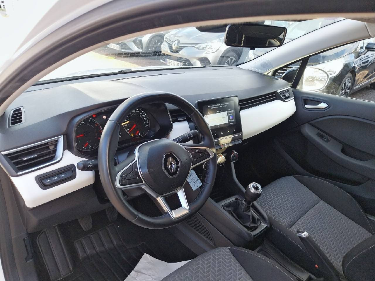 Vente en ligne Renault Clio 5 Clio SCe 65 au prix de 13 990 €