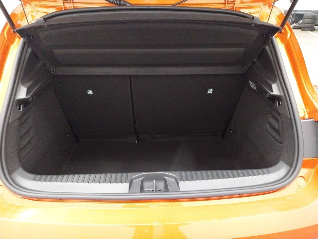 Vente en ligne Renault Clio 5 Clio TCe 90 ch au prix de 17 900 €