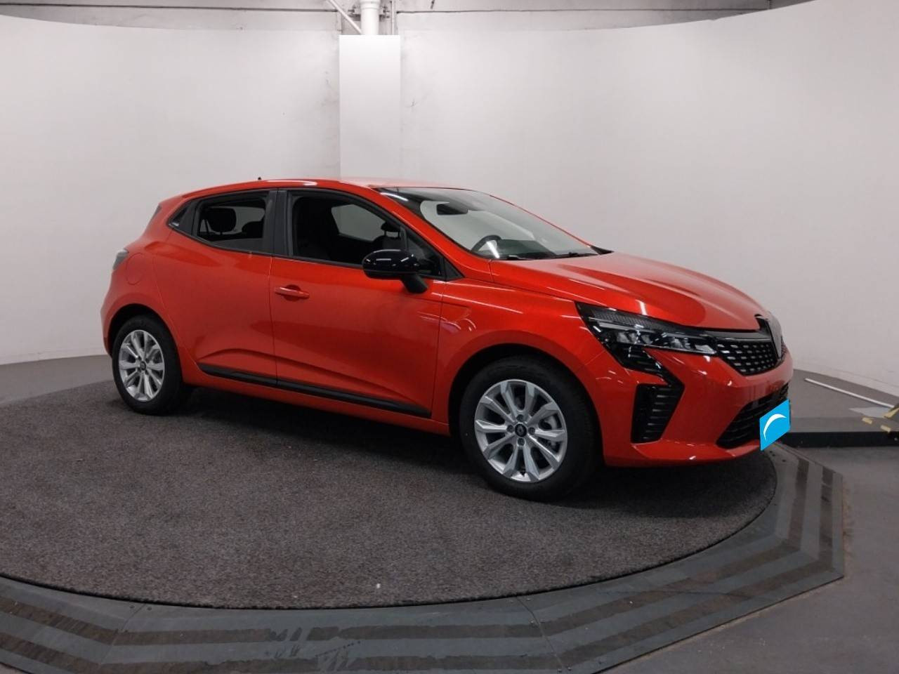 Vente en ligne Renault Clio 5 Clio TCe 90 ch au prix de 17 900 €