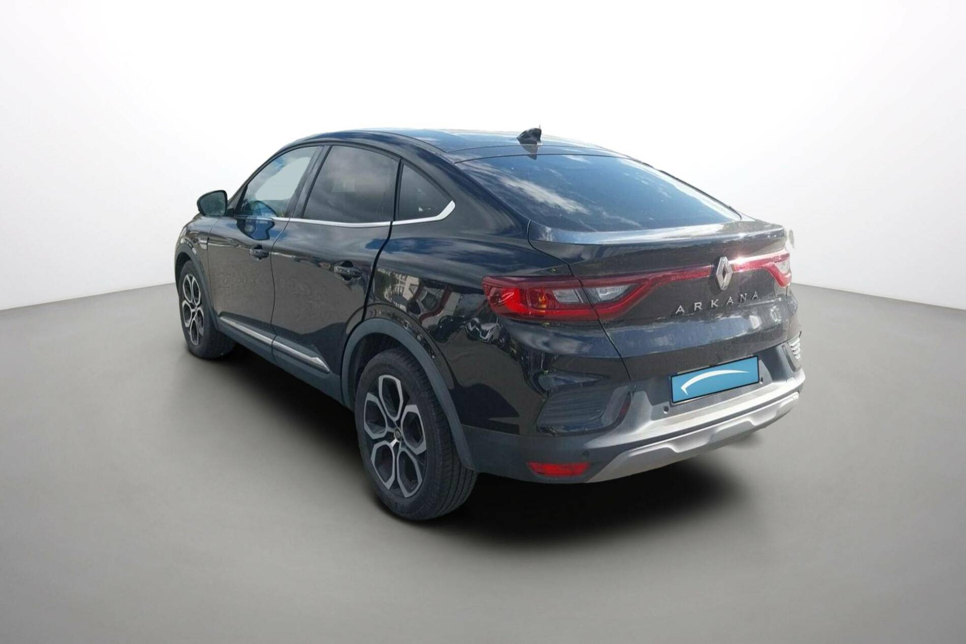 Vente en ligne Renault Arkana  mild hybrid 140 EDC FAP - 22 au prix de 22 490 €