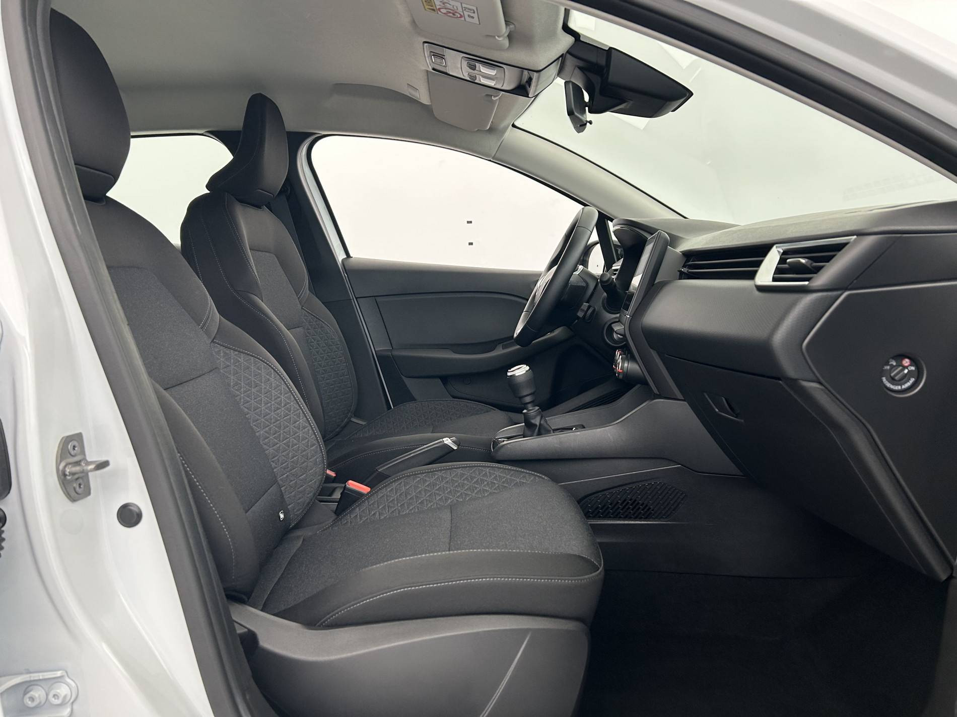 Vente en ligne Renault Clio 5 Clio TCe 90 au prix de 14 590 €