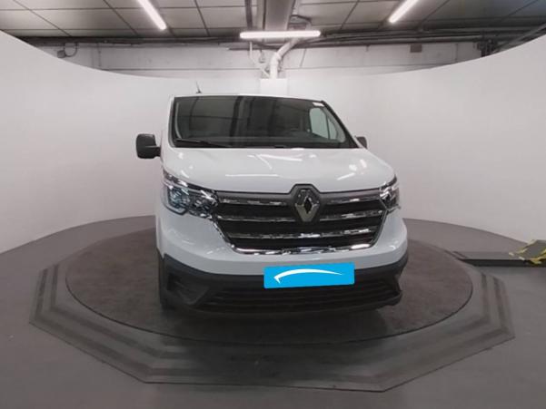 Vente en ligne Renault Trafic 3 Fourgon TRAFIC FGN L1H1 2800 KG BLUE DCI 130 au prix de 30 990 €