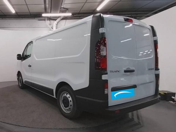 Vente en ligne Renault Trafic 3 Fourgon TRAFIC FGN L1H1 2800 KG BLUE DCI 130 au prix de 30 990 €