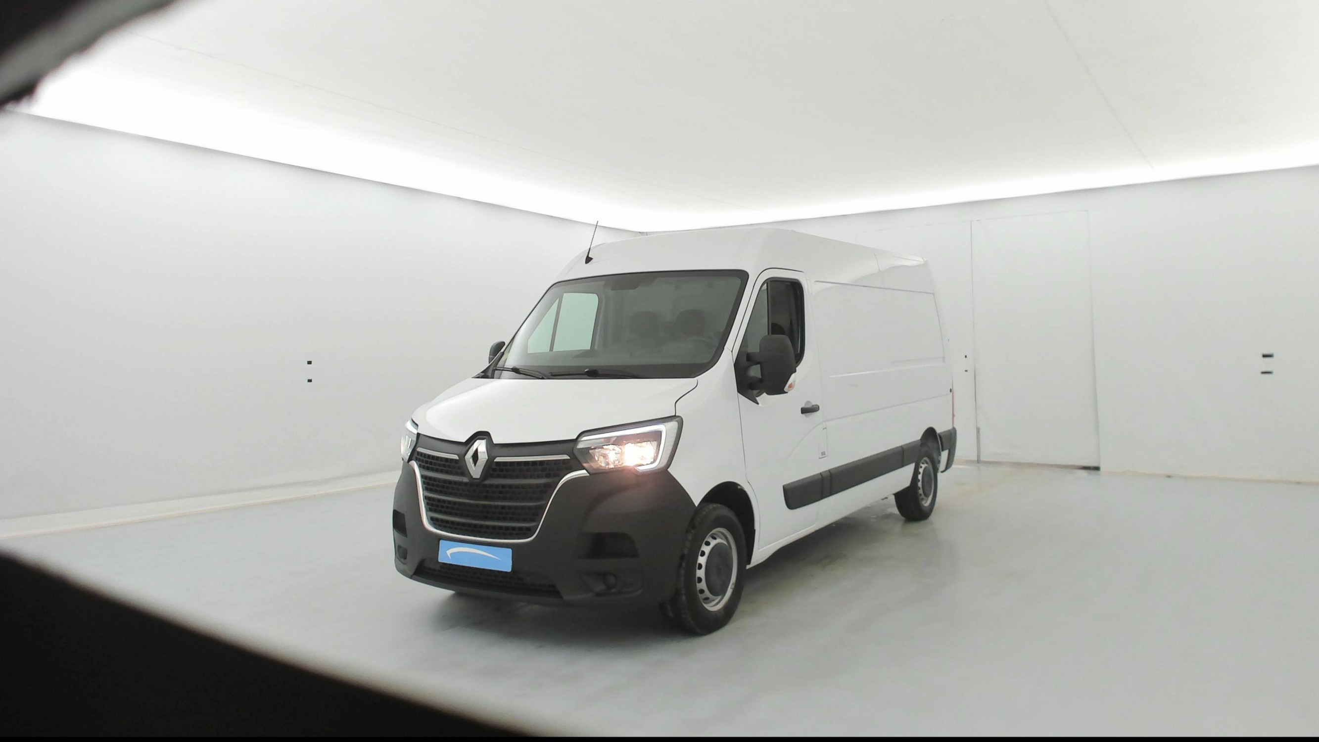 Renault Master Fourgon MASTER FGN TRAC F3500 L2H2 BLUE DCI 135 occasion de 2024 en vente à Caen