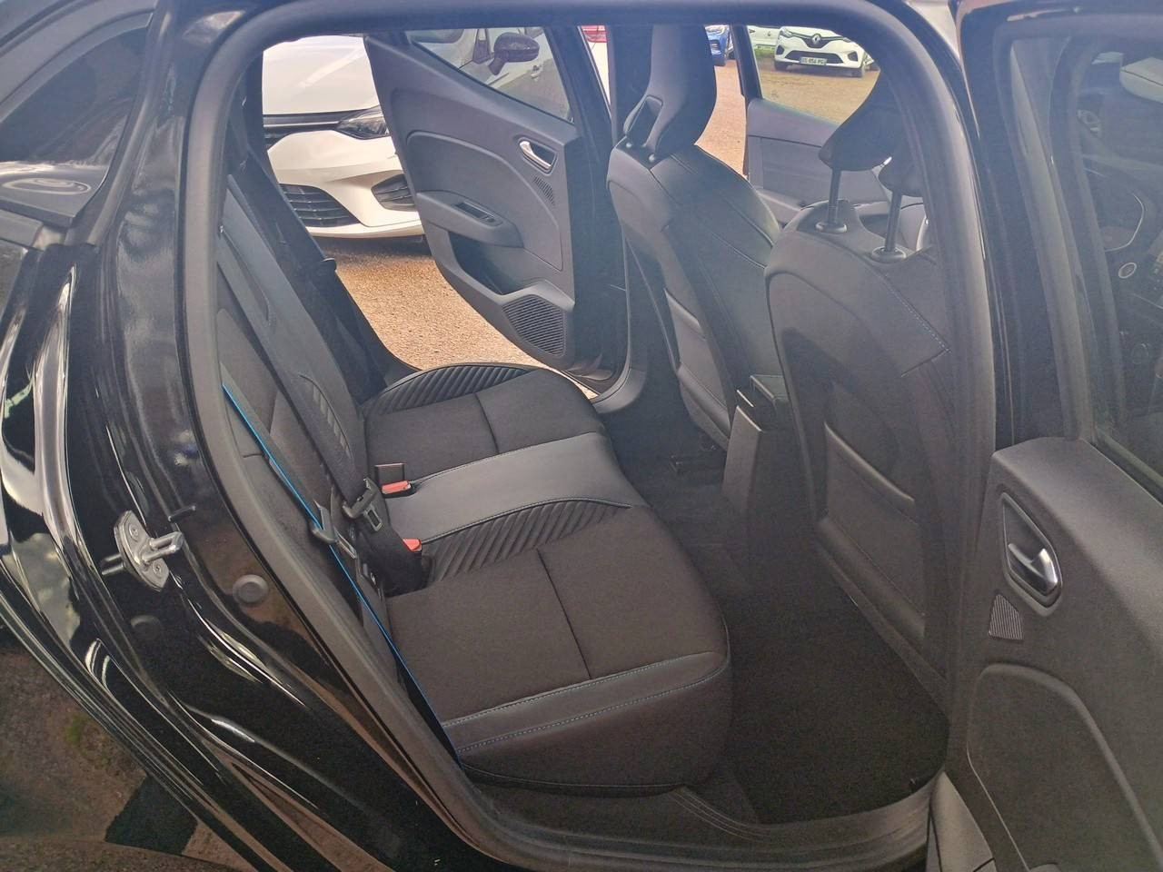 Vente en ligne Renault Clio 5 Clio TCe 90 ch GSR2 au prix de 19 990 €