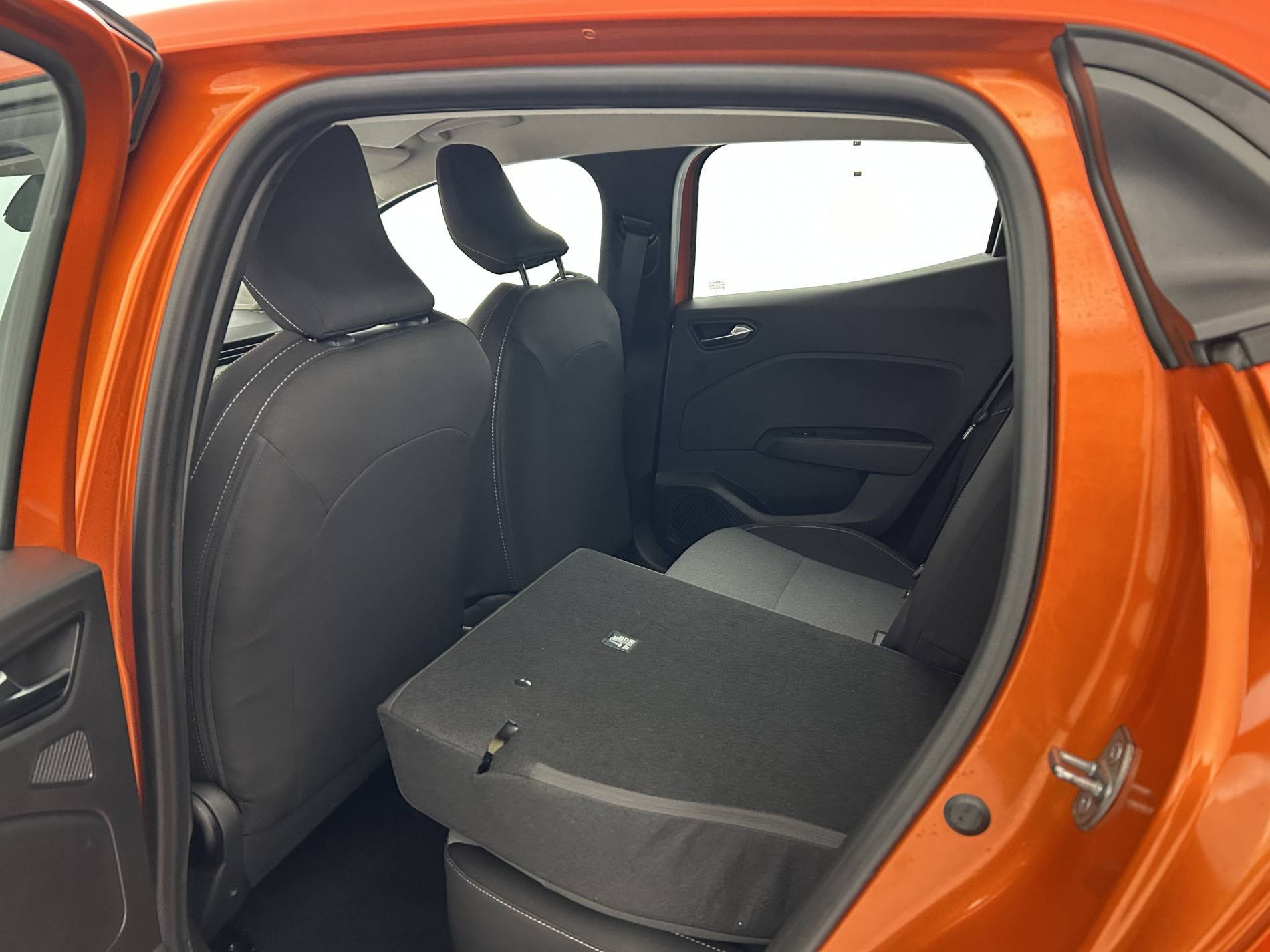 Vente en ligne Renault Clio 5 Clio TCe 90 ch GSR2 au prix de 16 990 €