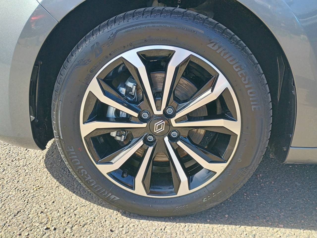 Vente en ligne Renault Clio 5 Clio E-Tech full hybrid 145 ch GSR2 au prix de 22 990 €