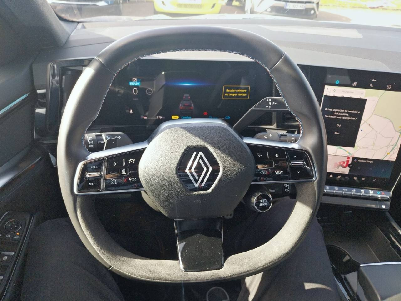 Vente en ligne Renault Austral  E-Tech hybrid 200 au prix de 33 990 €