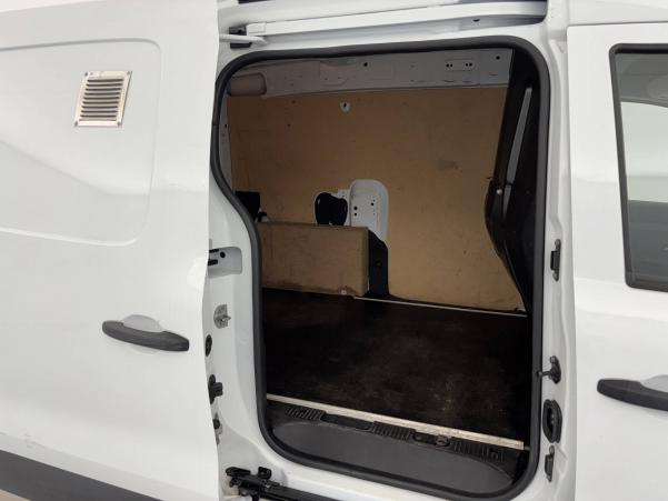 Vente en ligne Renault Express Van  BLUE DCI 75 - 22 au prix de 14 390 €