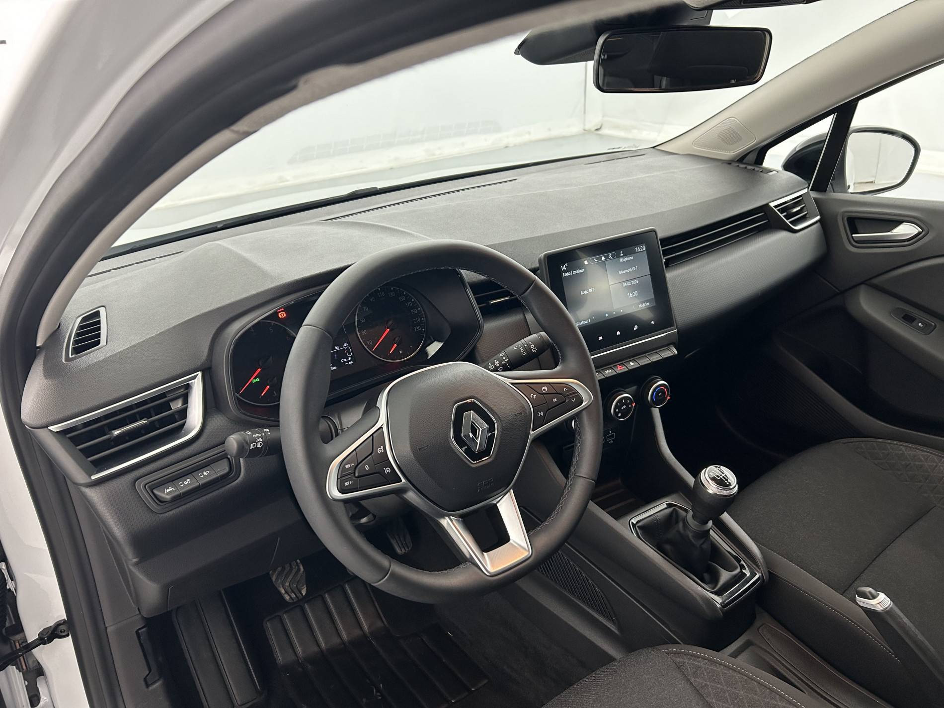 Vente en ligne Renault Clio 5 Clio TCe 90 au prix de 14 490 €