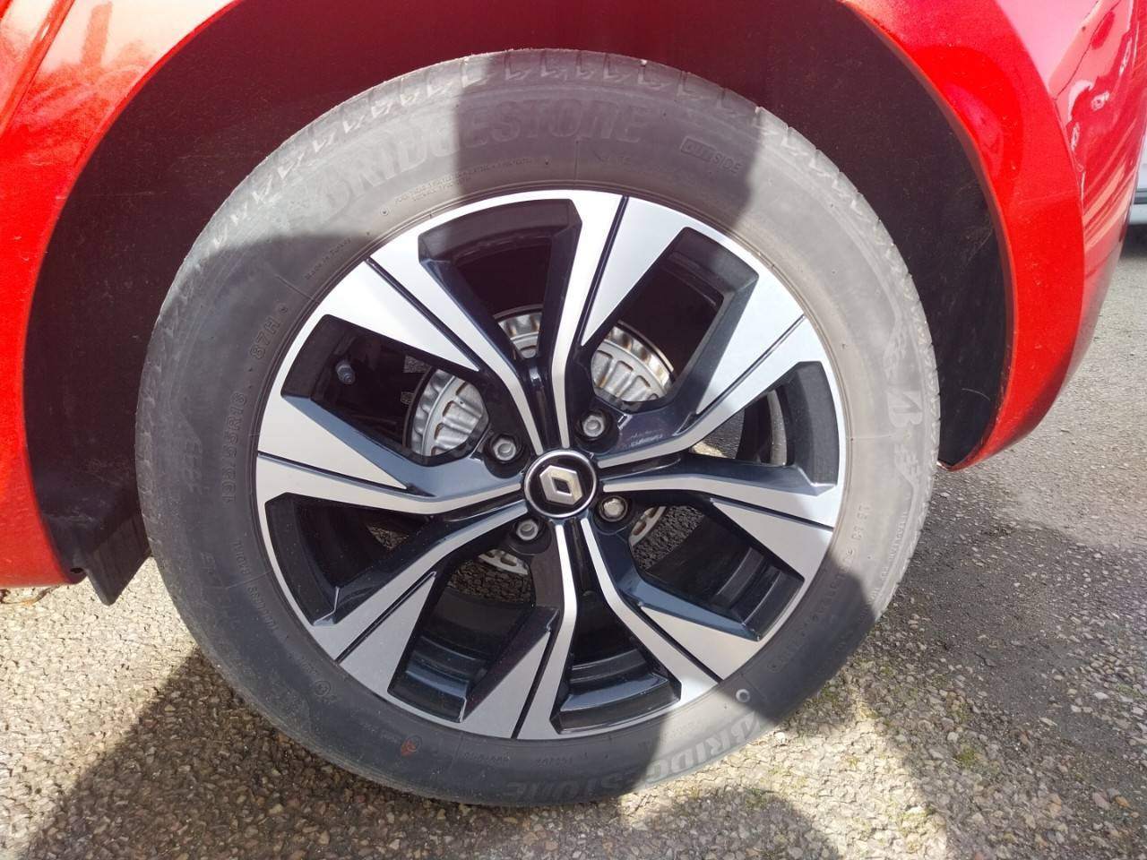 Vente en ligne Renault Clio 5 Clio TCe 90 - 21N au prix de 14 990 €