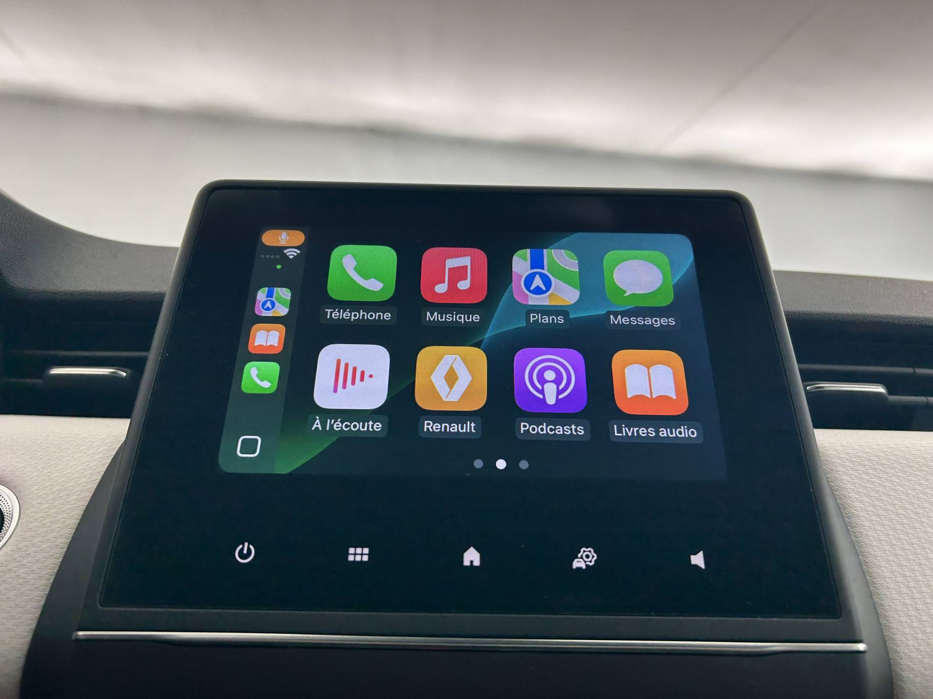 Vente en ligne Renault Clio 5 Clio E-Tech 140 - 21N au prix de 16 590 €