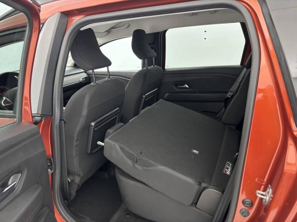 Vente en ligne Dacia Jogger  ECO-G 100 5 places au prix de 17 990 €