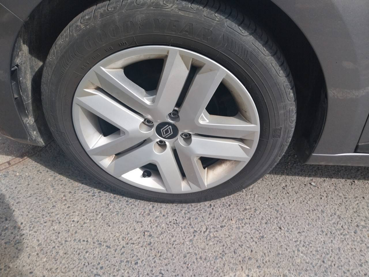 Vente en ligne Renault Clio 5 Clio SCe 65 au prix de 14 990 €