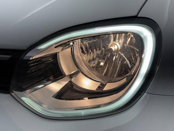 Vente en ligne Renault Twingo Electrique Twingo III E-Tech au prix de 11 990 €