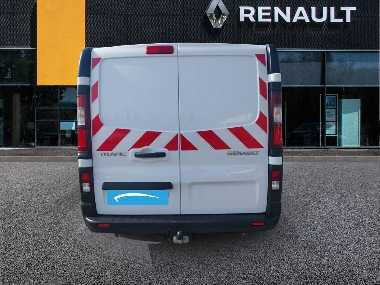 Vente en ligne Renault Trafic 3 Fourgon TRAFIC FGN L2H1 1300 KG DCI 120 au prix de 20 990 €
