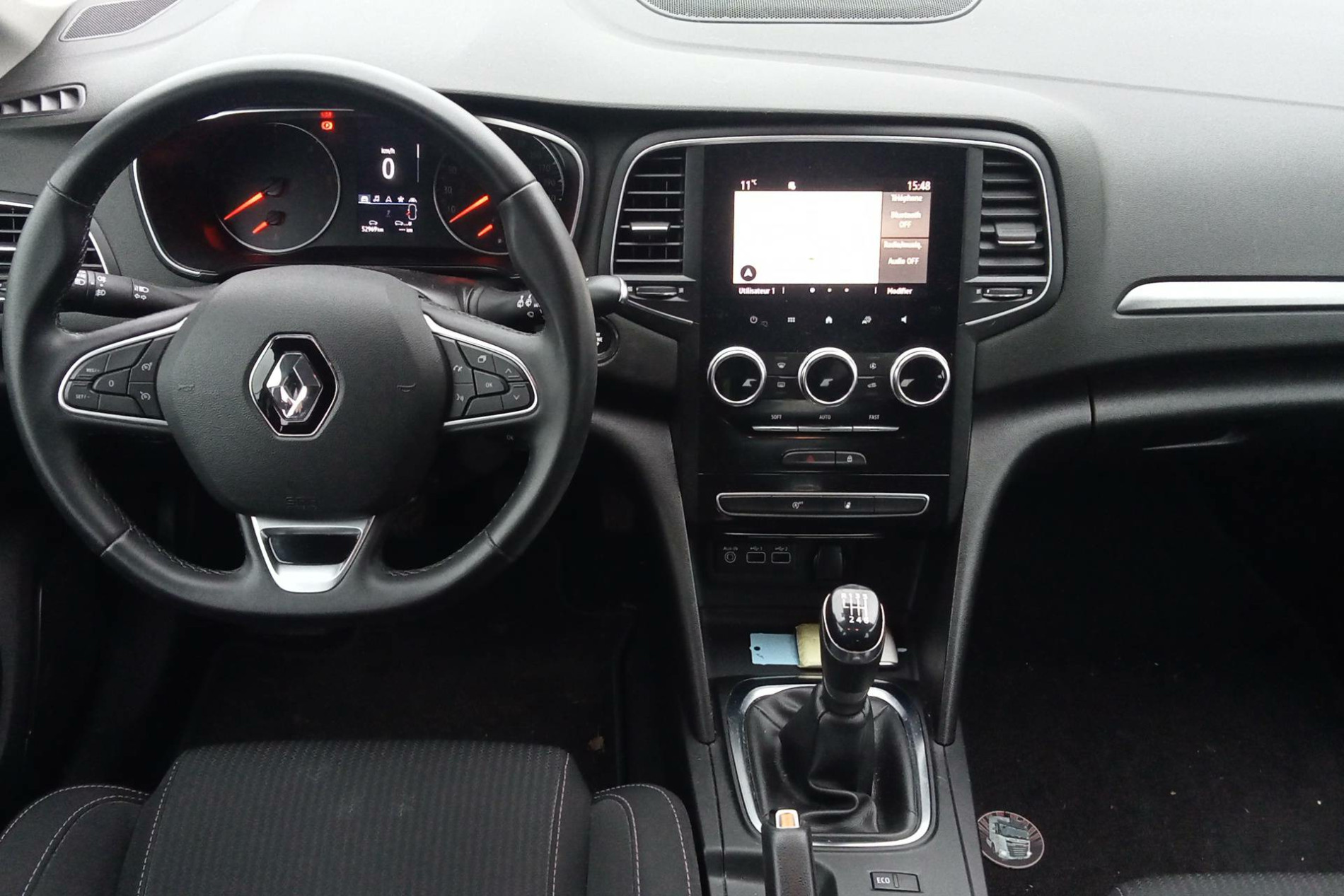 Vente en ligne Renault Megane 4 Mégane IV Berline Blue dCi 115 - 21B au prix de 16 990 €