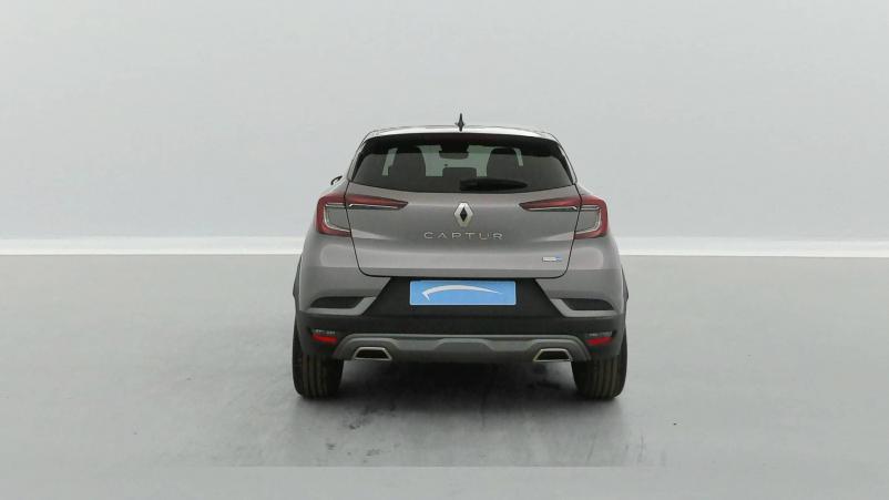 Vente en ligne Renault Captur  E-Tech 145 - 21B au prix de 20 990 €